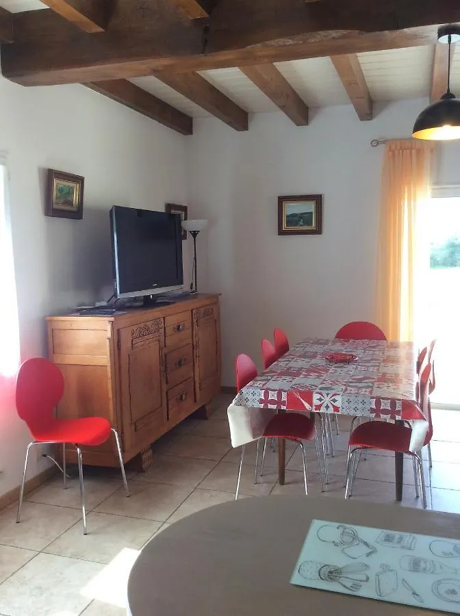 Holiday home Gite En Comminges Franquevielle