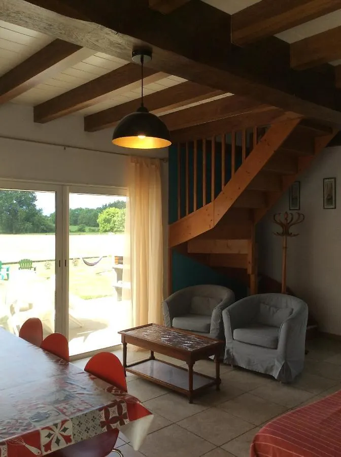 Gite En Comminges Franquevielle 0*,